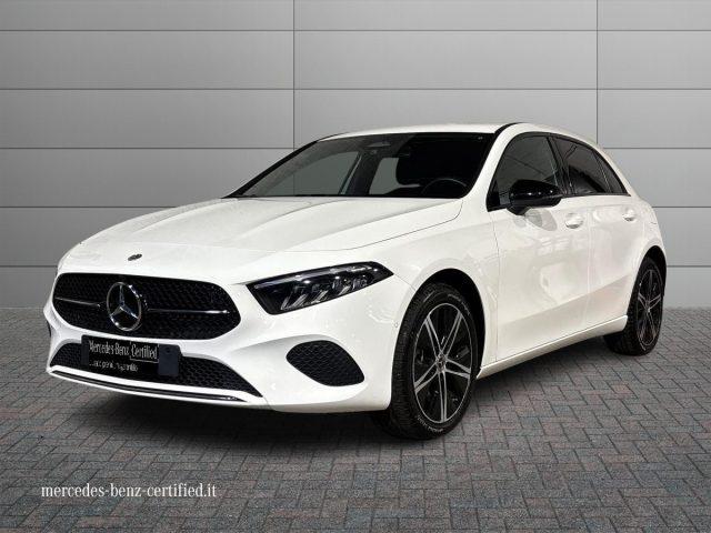 MERCEDES-BENZ A 250 e hybrid EQ Progressive Advanced