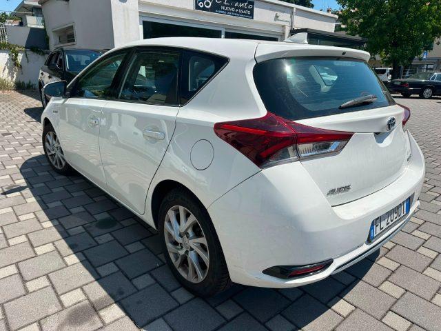 TOYOTA Auris 1.8 Hybrid Cool