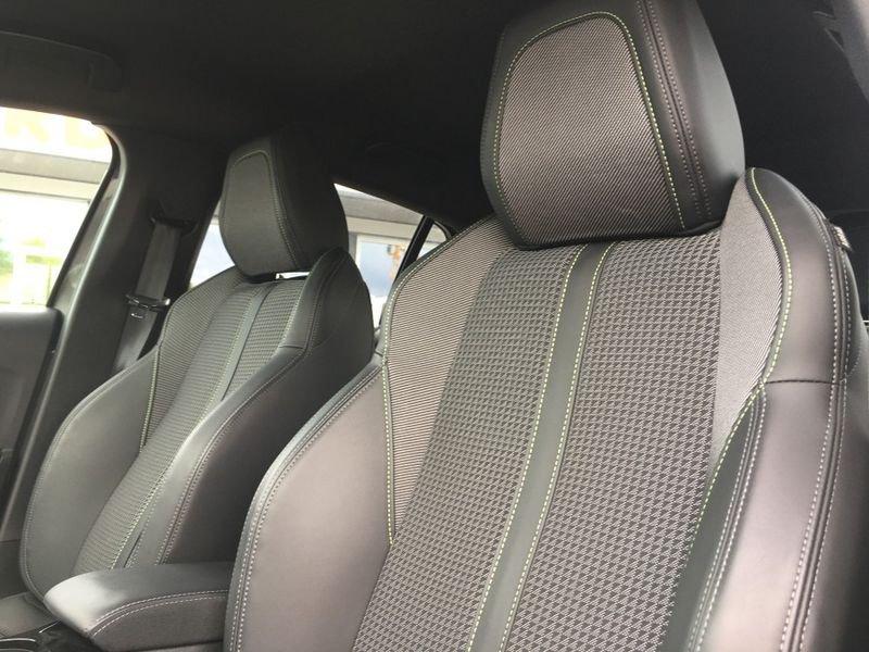 Peugeot 208 PureTech 130 EAT8 GT 5p PARI AL NUOVO * ACCESSORIATA