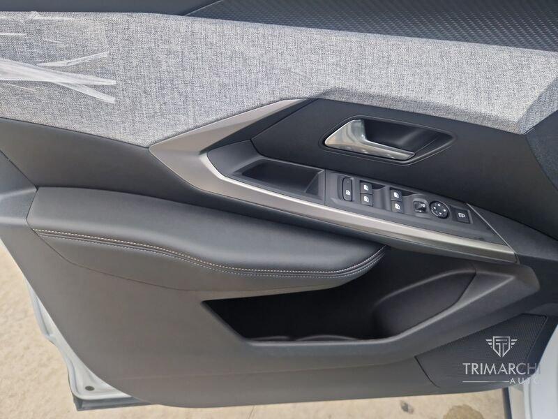 Peugeot 3008 Hybrid 145 e-DCS6 Allure Business