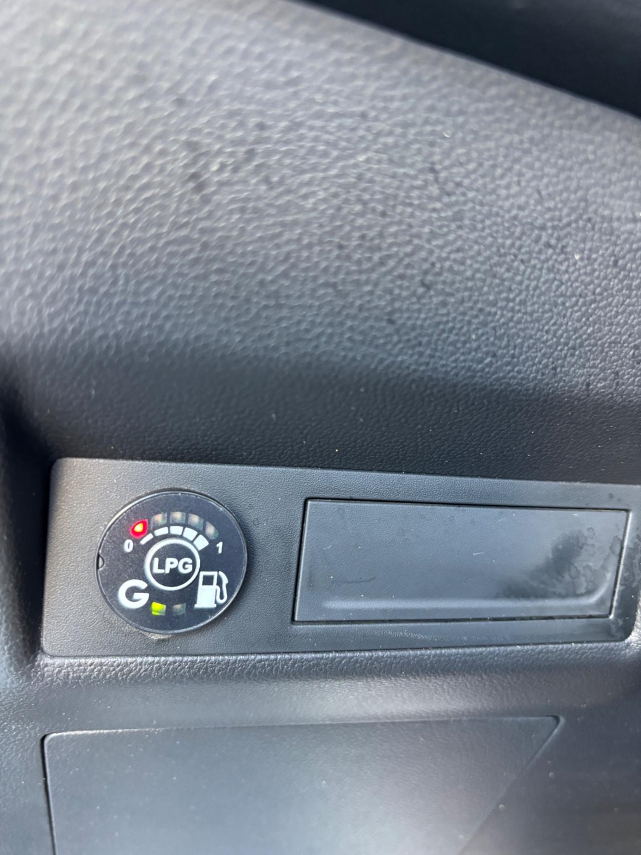 RENAULT CAPTUR TCE 100 CV GPL FULL OPT