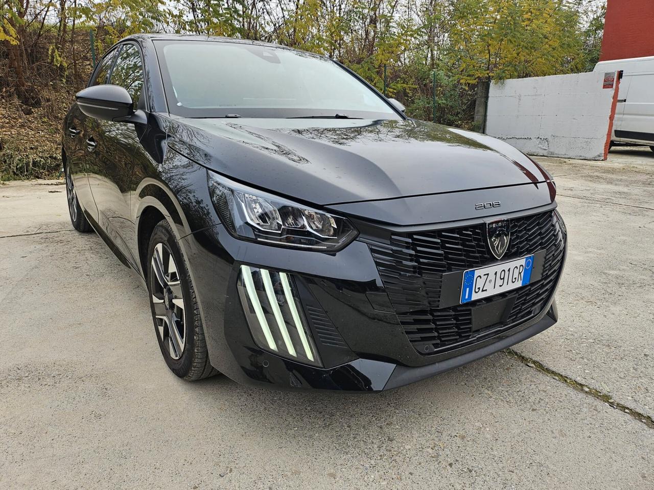 Peugeot 208 PureTech 100 Stop&Start 5 porte Allure