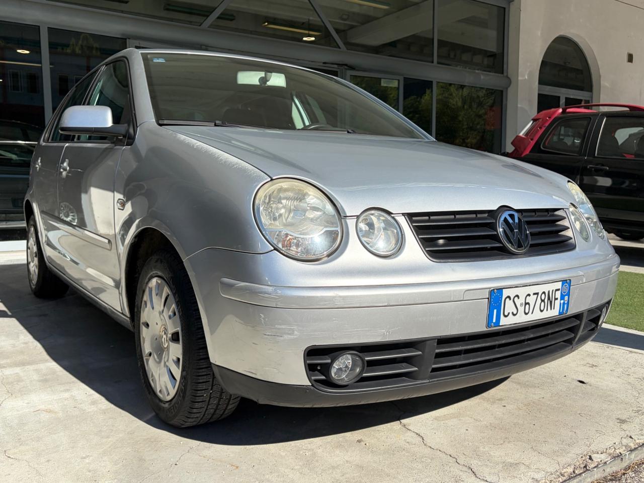 Volkswagen Polo 1.2 5p. Trendline 110.000 km
