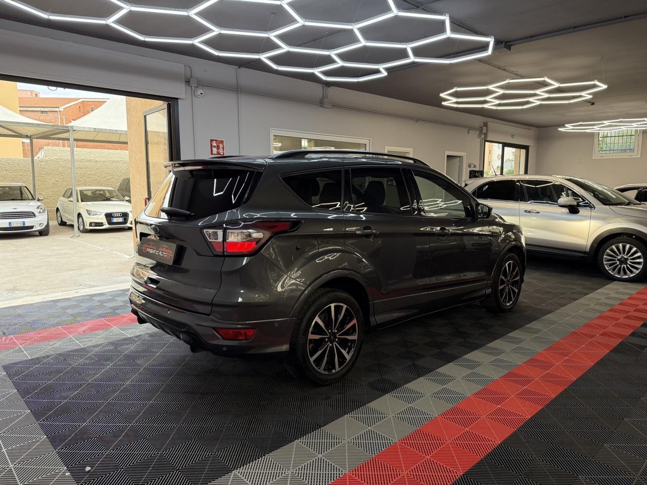 Ford Kuga 1.5 TDCI ST-Line - FABIANOAUTO