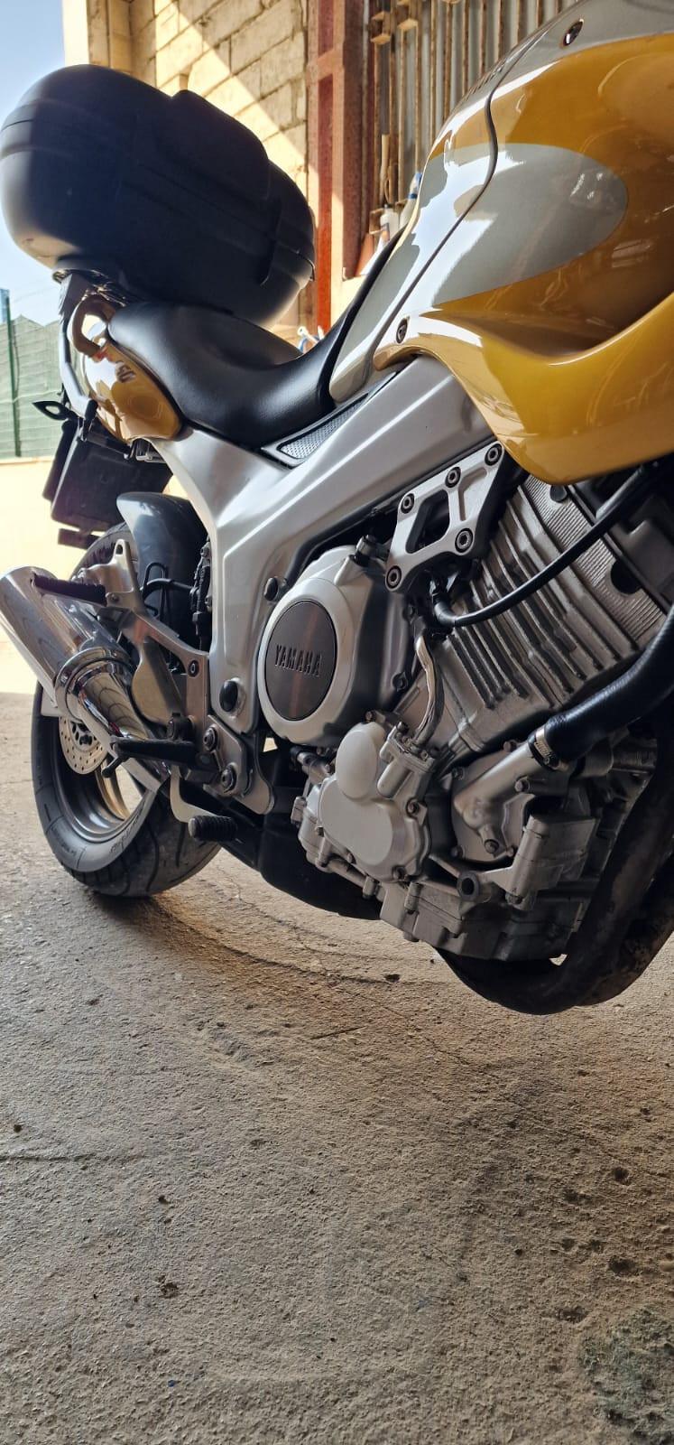 YAMAHA TDM 850 Maniacale