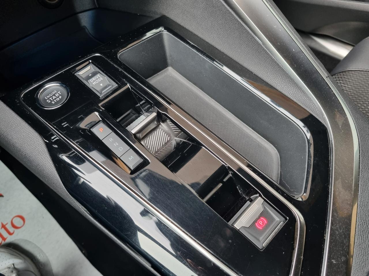 Peugeot 5008 BlueHDi 130 S&S EAT8 GT