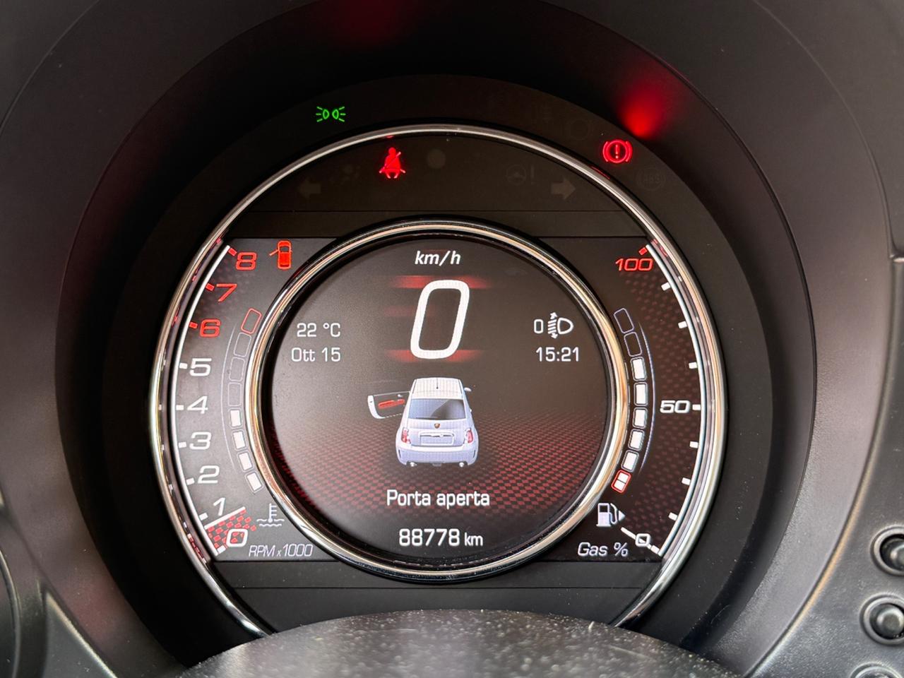 Abarth 595 C 1.4 Turbo T-Jet 140 CV