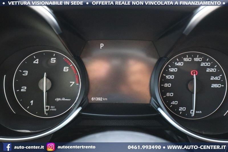 Alfa Romeo Giulia 2.0 Turbo AT8 200CV Super
