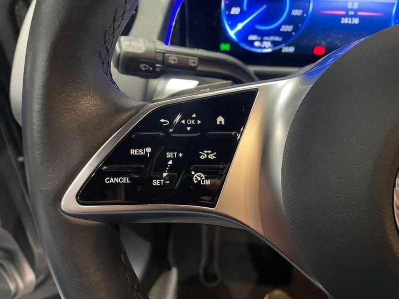 Mercedes-Benz EQB 300 Progressive Advanced 4matic