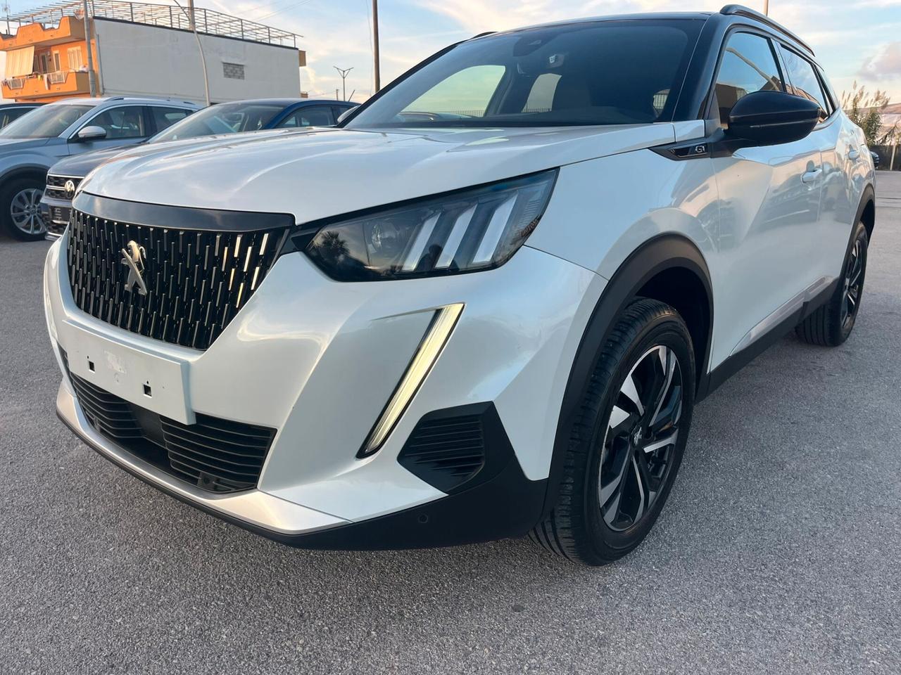 Peugeot 2008 BlueHDi 130 S&S EAT8 GT