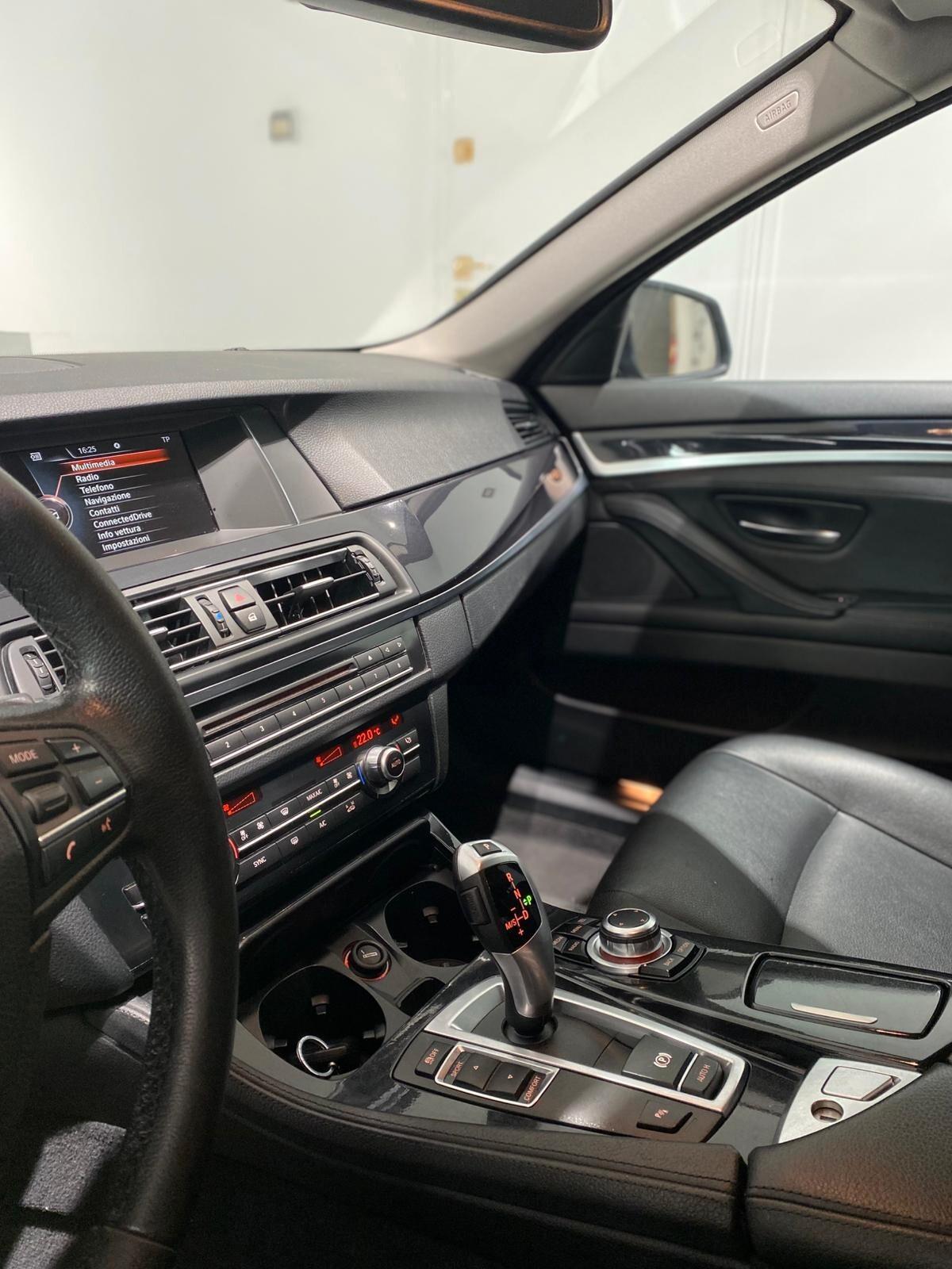 Bmw 520 520d Touring Business aut.