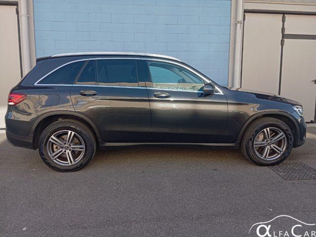 MERCEDES-BENZ GLC 300 e 4Matic EQ-Power Business