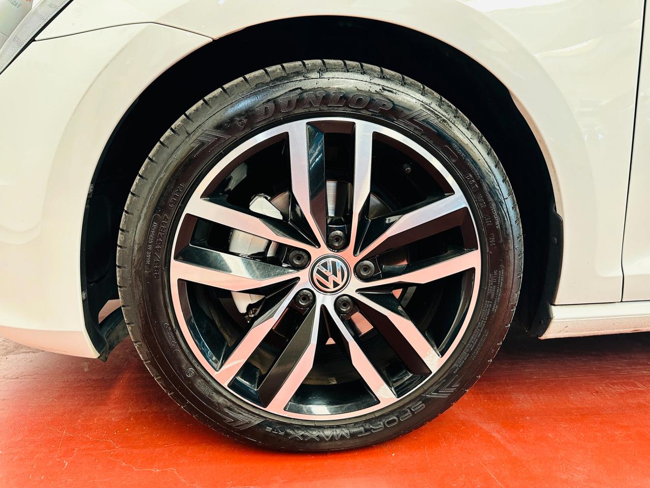 Volkswagen Golf 1.4 TSI 5p. Highline BlueMotion Technology 2015