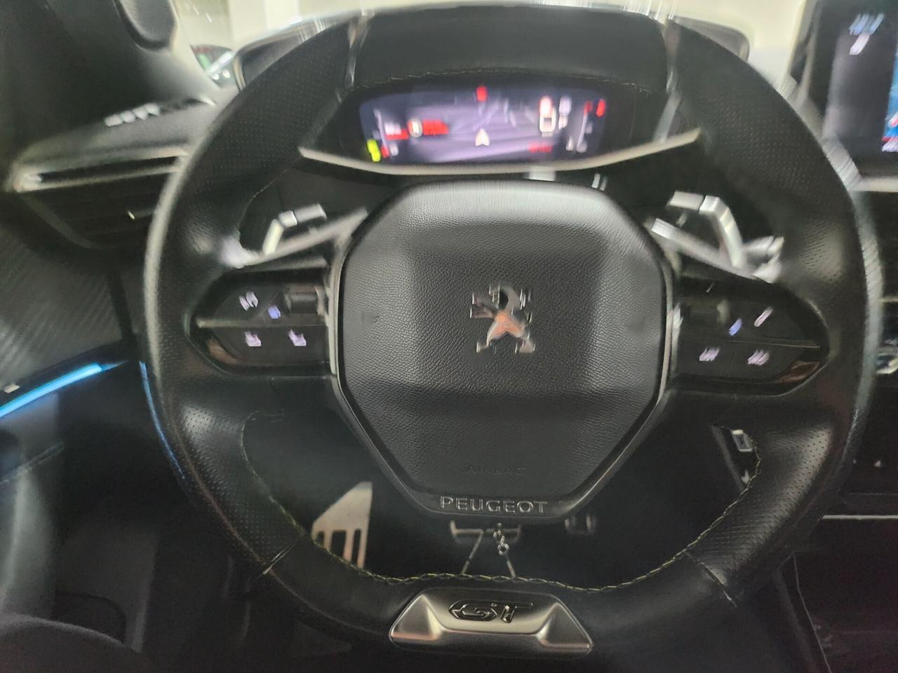 Peugeot 2008 PureTech 130 S&S EAT8 GT Pack