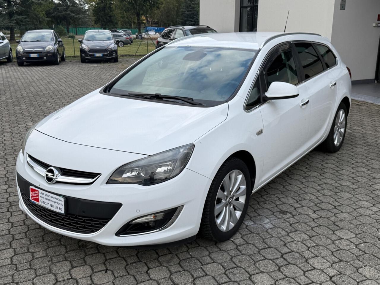 Opel Astra 1.4 Turbo 140CV Sports Tourer GPL Tech Cosmo
