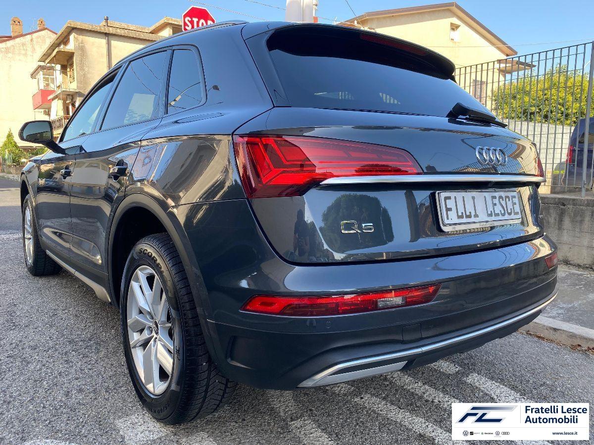 AUDI - Q5 40 2.0 tdi mhev 12V Business quattro s-tronic