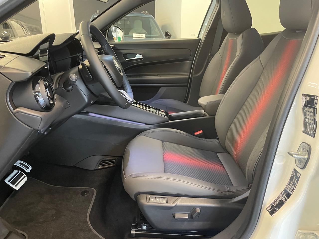 Alfa Romeo Junior 1.2 136 CV Hybrid eDCT6 Speciale