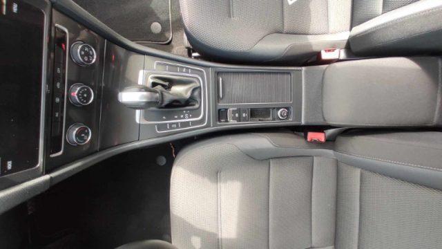 VOLKSWAGEN Golf 1.6 TDI 115CV DSG SERIE 7- Business BM Technolo
