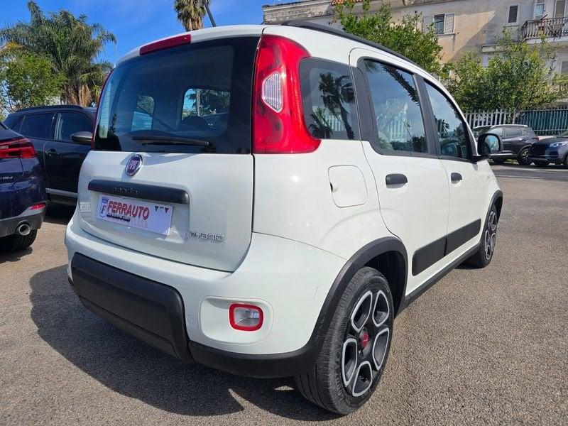FIAT Panda 1.0Hybrid CITY LIFE FULL OPT