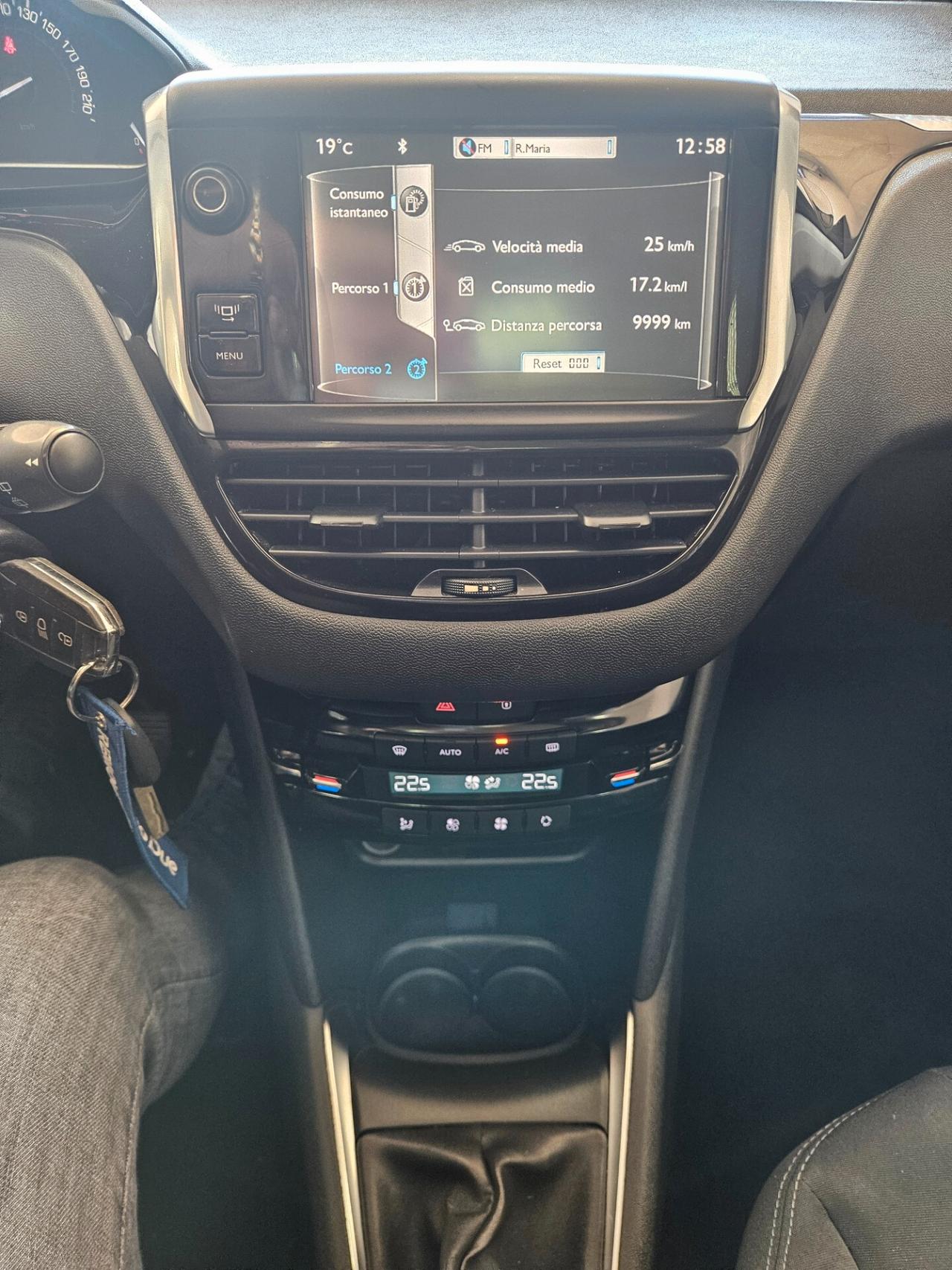 Peugeot 208 1.4 HDi 68 CV 5 porte Allure