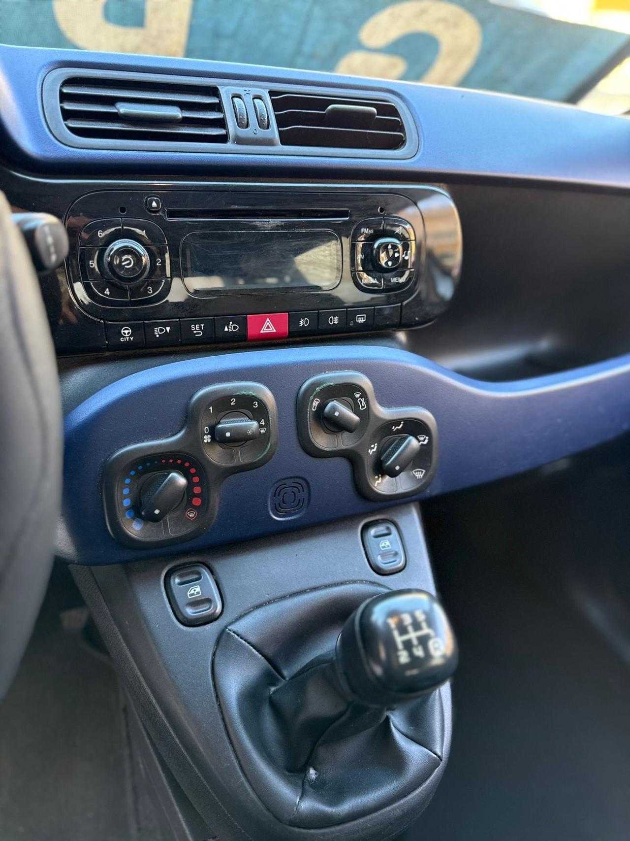 Fiat Panda 1.2 Easy BENZINA GPL ANNO 2015