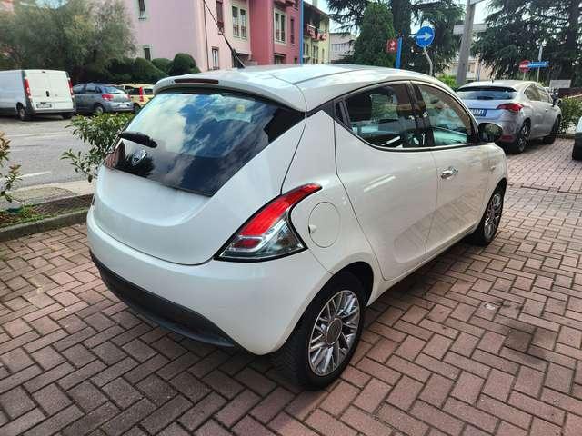 Lancia Ypsilon Ypsilon 1.2 8v Silver neo patentati