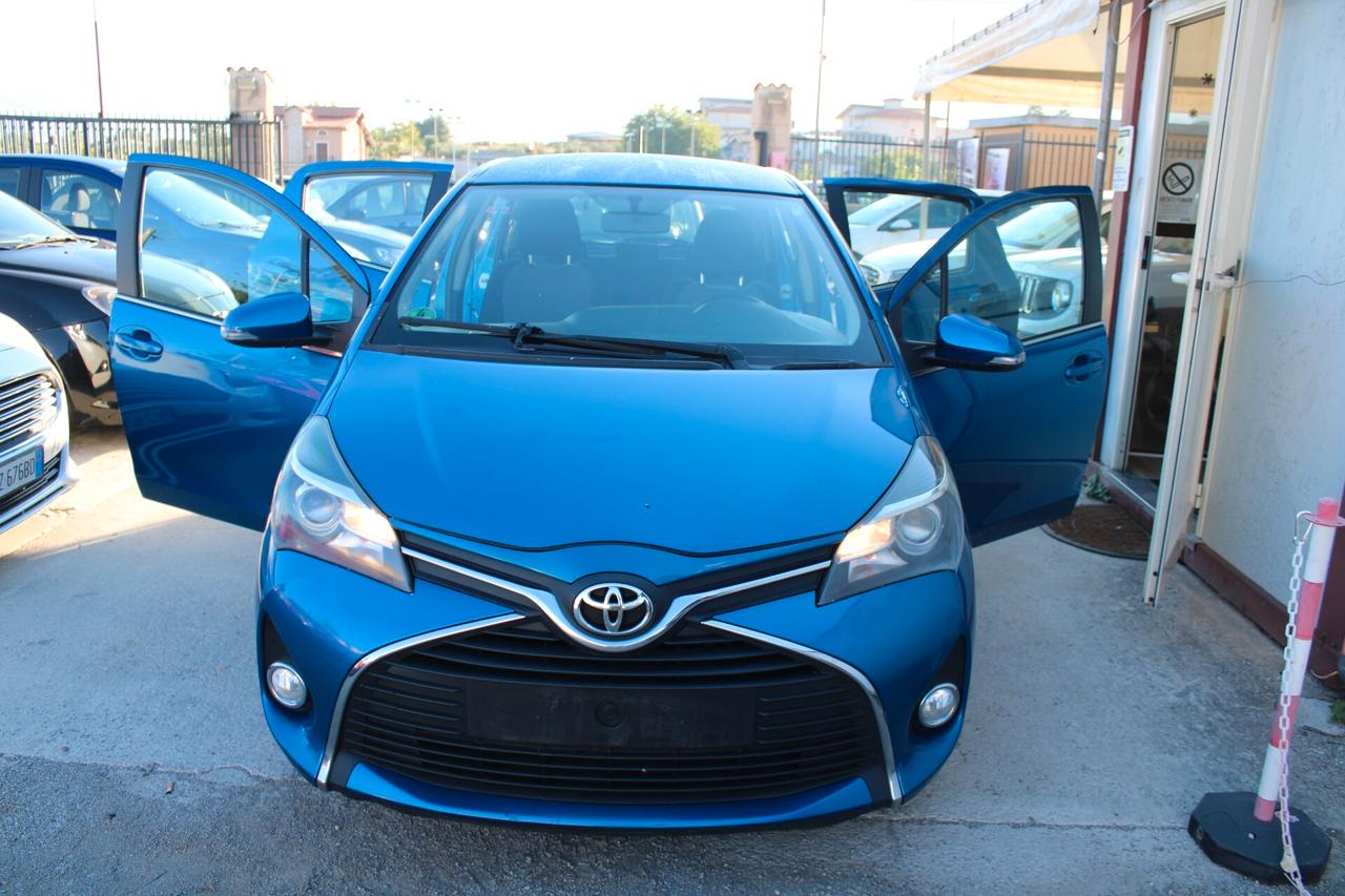 Toyota Yaris 1.4 D-4D 5 porte Lounge