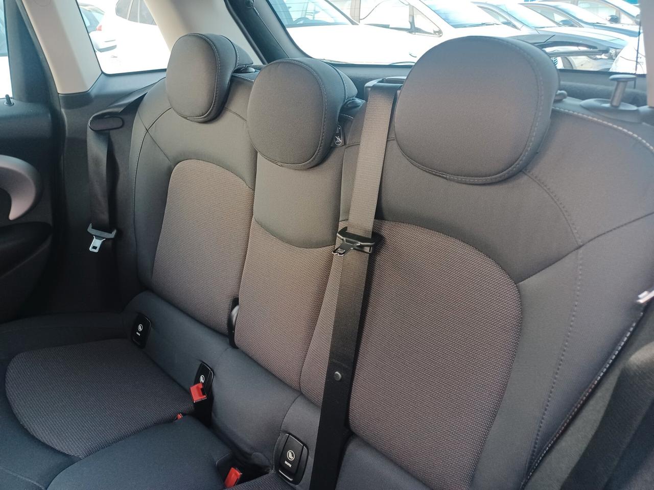Mini 1.2 Benzina 5 porte Tetto PDC 2015
