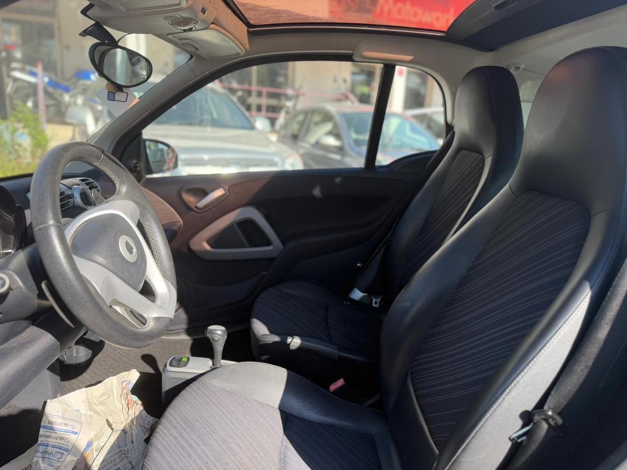 Smart ForTwo 1000 62 kW coupé passion