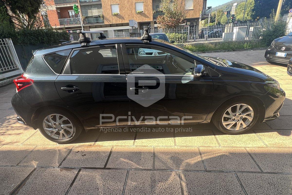 TOYOTA Auris 1.6 D-4D Active