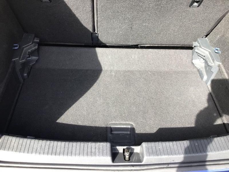 Volkswagen T-Cross 1.0 TSI 81kW Advanced