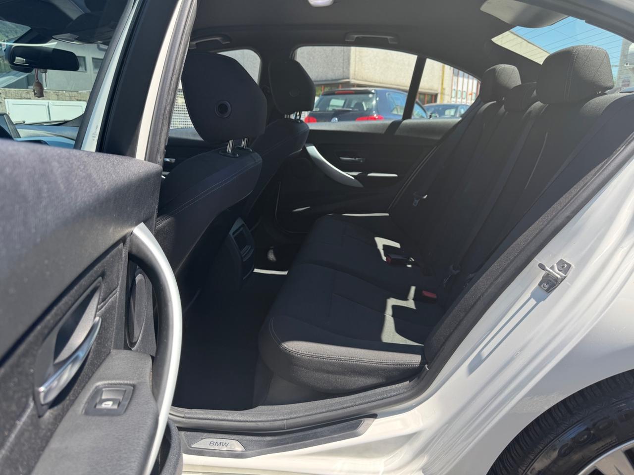 Bmw 318d Sport manuale ok neopatentati