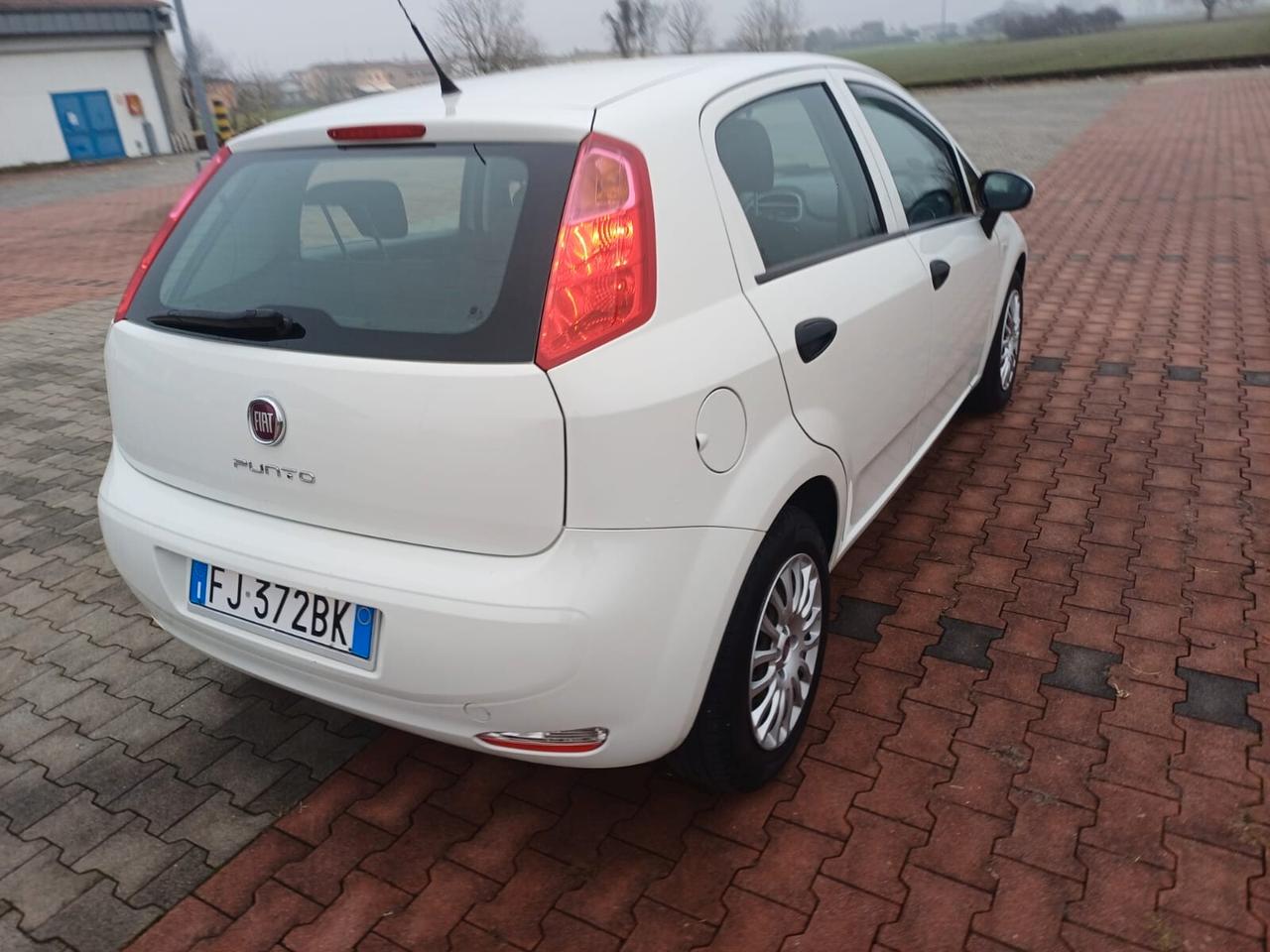 Fiat Punto 1.3 MJT II SeS 95 CV 5P Lounge