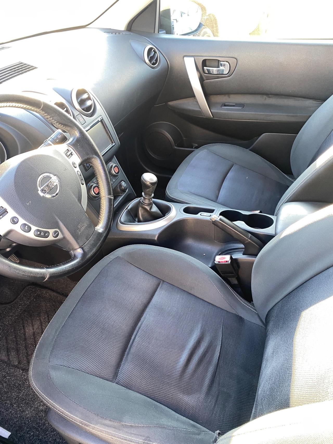 Nissan Qashqai 1.5 dCi DPF Tekna