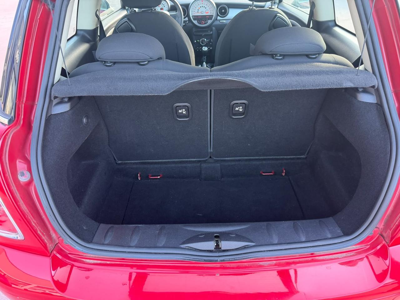 Mini 1.6 16V One (55kW)