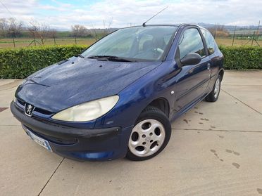 Peugeot 206 1.1 Benzina.