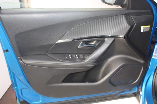 PEUGEOT 2008 PureTech 130 EAT8 Allure