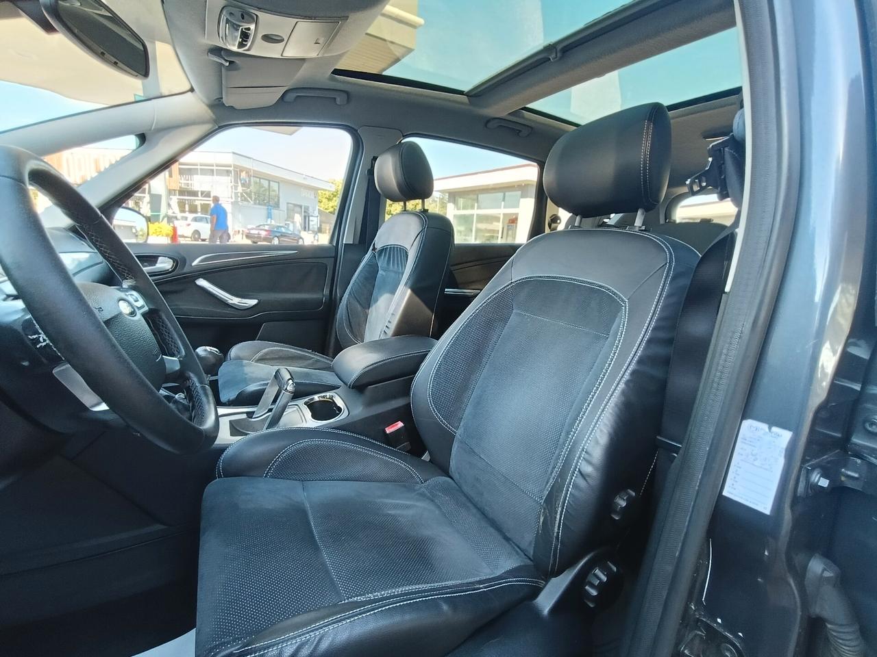 Ford S-Max 2.0 TDCi 140CV Titanium