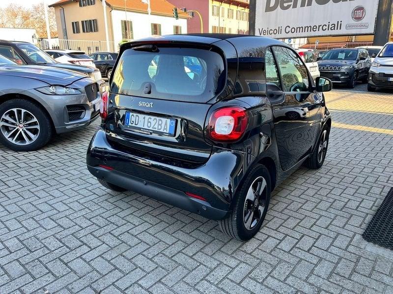 smart fortwo EQ Passion