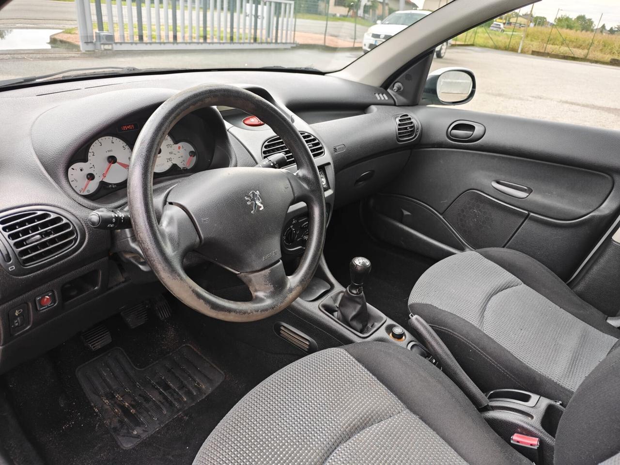 Peugeot 206 1.4 16V 5p. Sweet Years