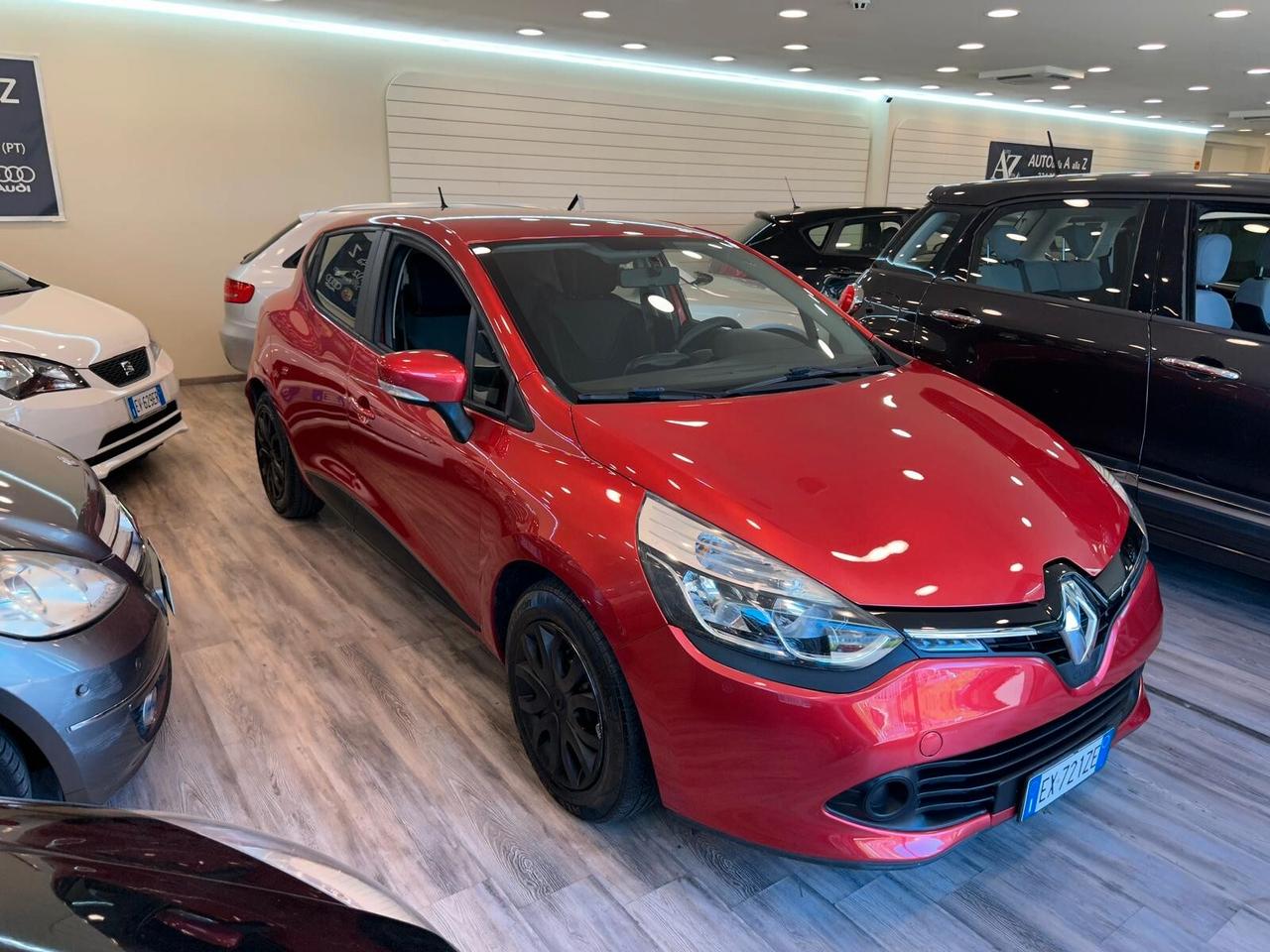 Renault Clio 1.2 75CV GPL 5 porte Costume National