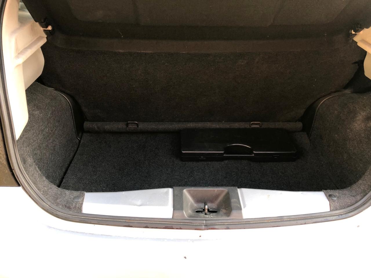 Nissan Micra 1.2 12V 5 porte Tekka