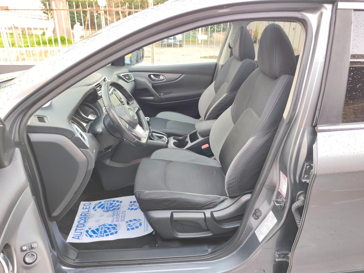 Nissan Qashqai 1.5 dCi 110cv TETTO E CAMERA