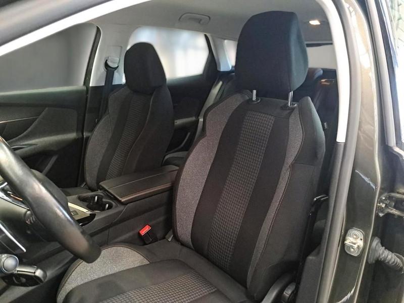 PEUGEOT 3008 BlueHDI 130 EAT8 S/S Business
