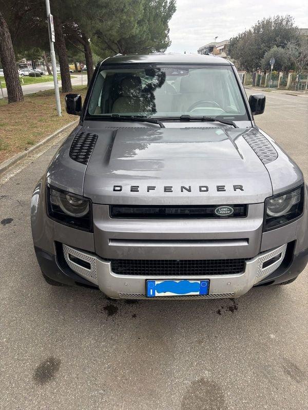 Land Rover Defender 3.0 D6 200 110 SE AWD auto.