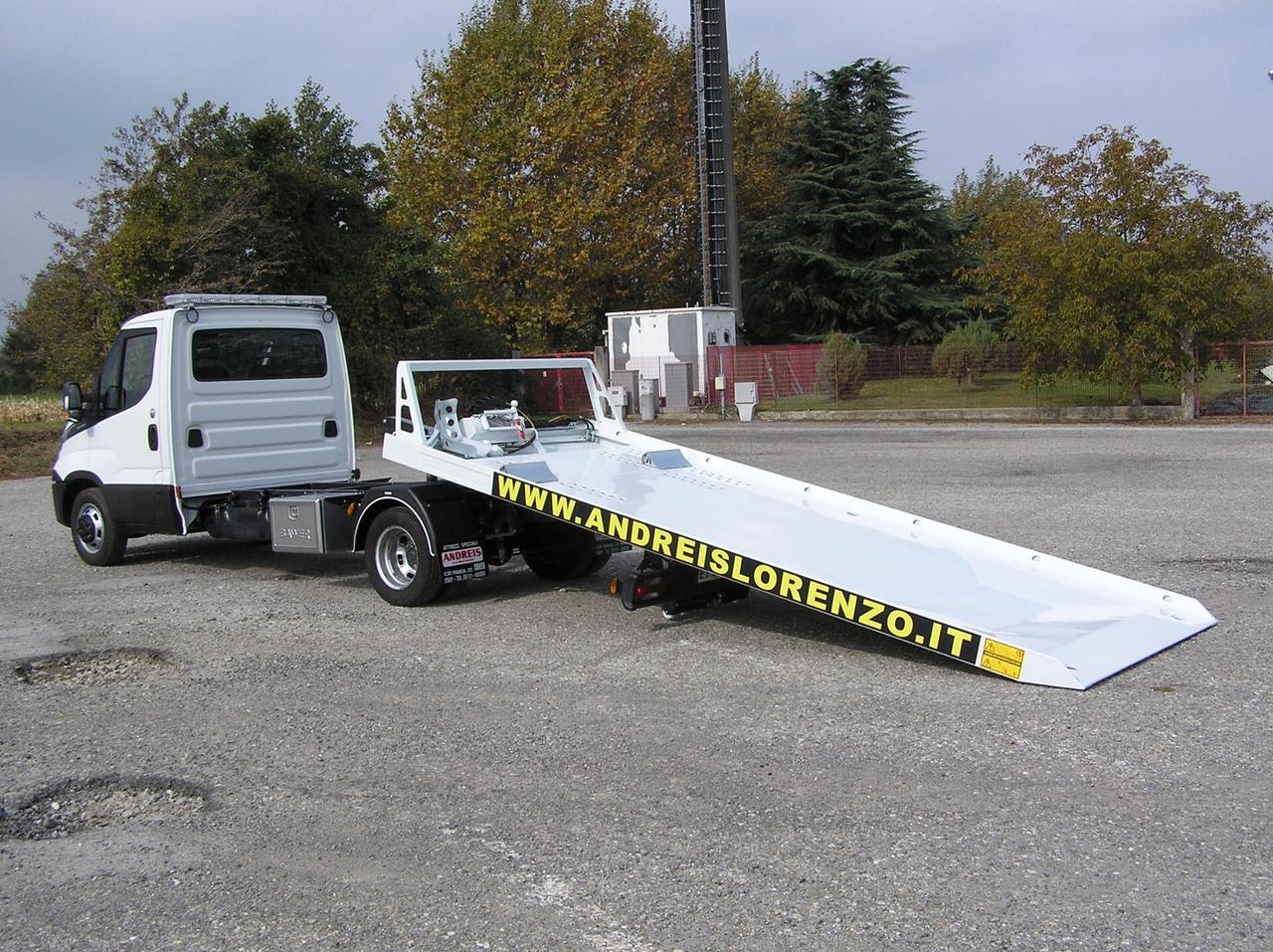 Carro attrezzi Daily 35 pianale scarrabile nuovo full option