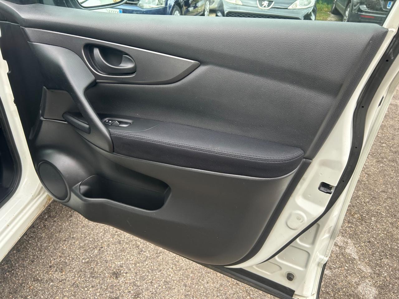 Nissan Qashqai 1.5 dCi Tekna