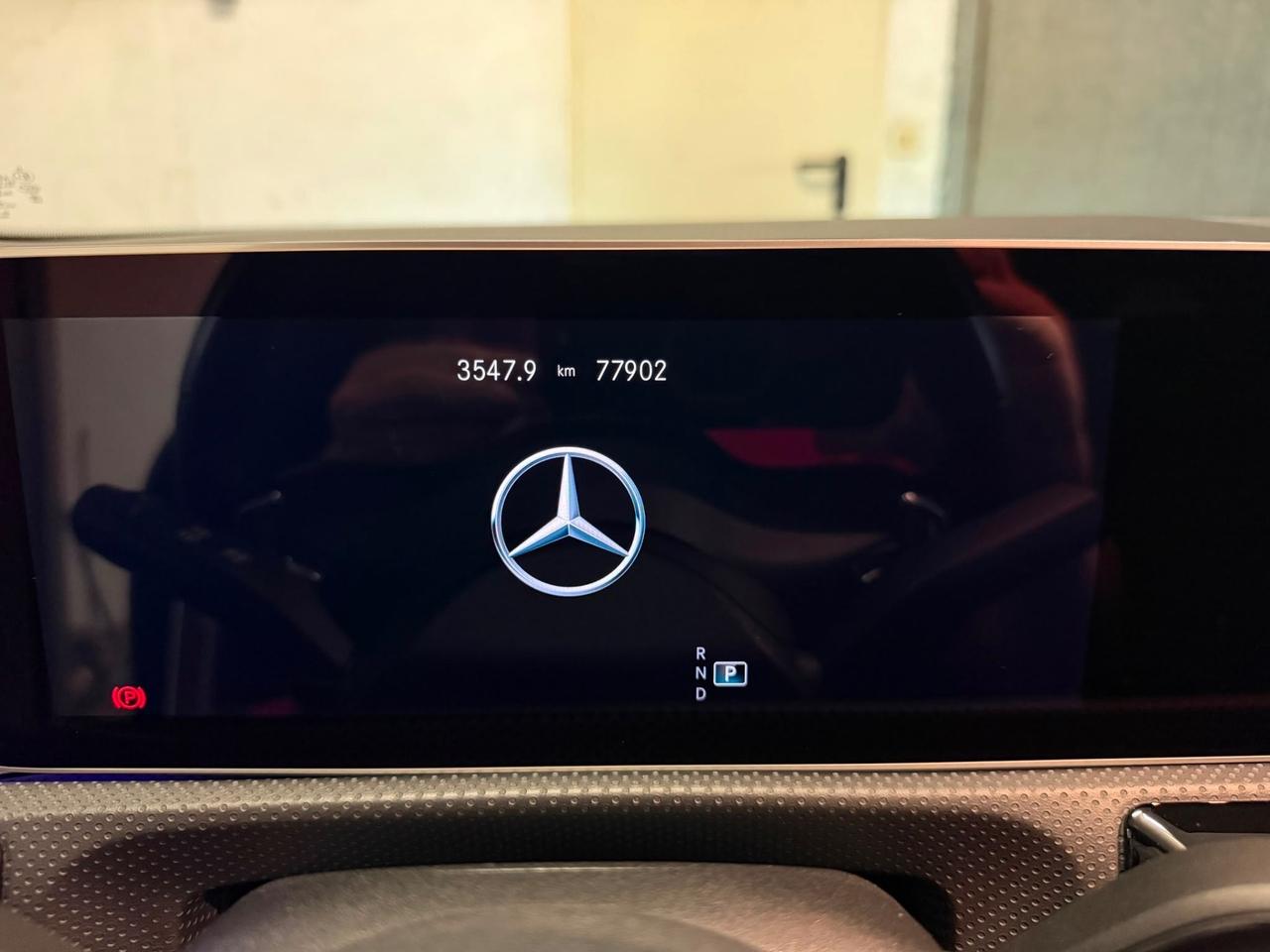 Mercedes-Benz CLA 200 Coupe Premium AMG Night Package Pelle Marrone