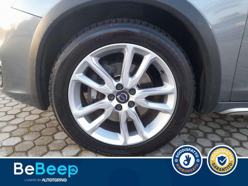 Volvo V60 Cross Country 2.4 D4 MOMENTUM AWD GEARTRONIC