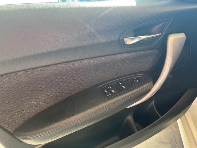 BMW SERIE 1 PACCHETTO M SPORT